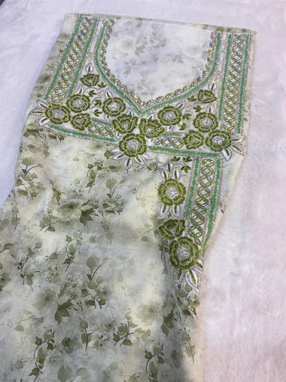 New digital cotton embellished with a six-pointed star design and elegant beads, combining elegance and high quality