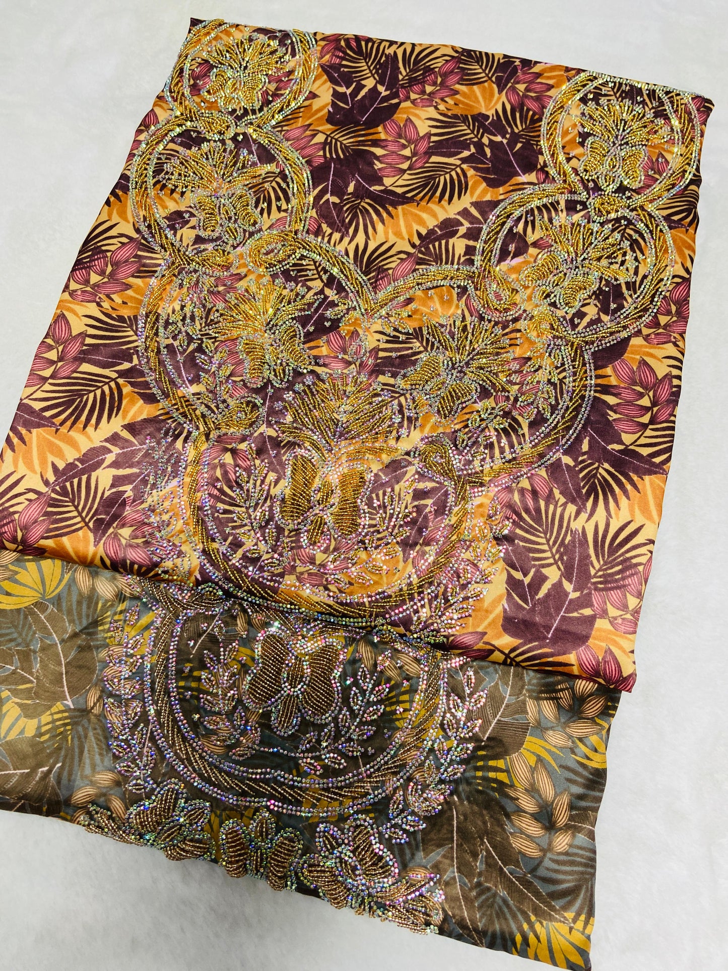 Enjoy the luxury of new digital silk, featuring an integrated design with six-pointed stones and exquisite khars embroidery