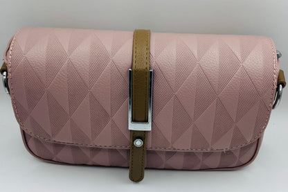 This handbag is a structured, genuine leather tote-style bag designed for modern women who value both elegance and functionality.