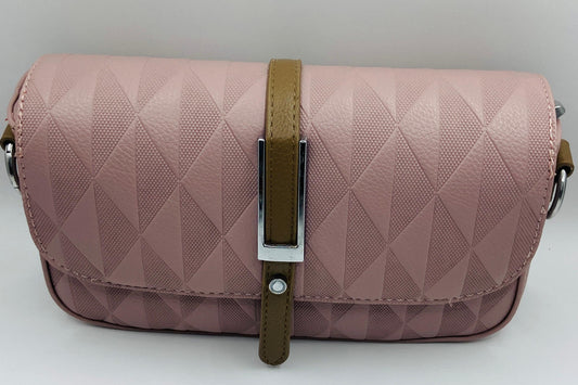 This handbag is a structured, genuine leather tote-style bag designed for modern women who value both elegance and functionality.