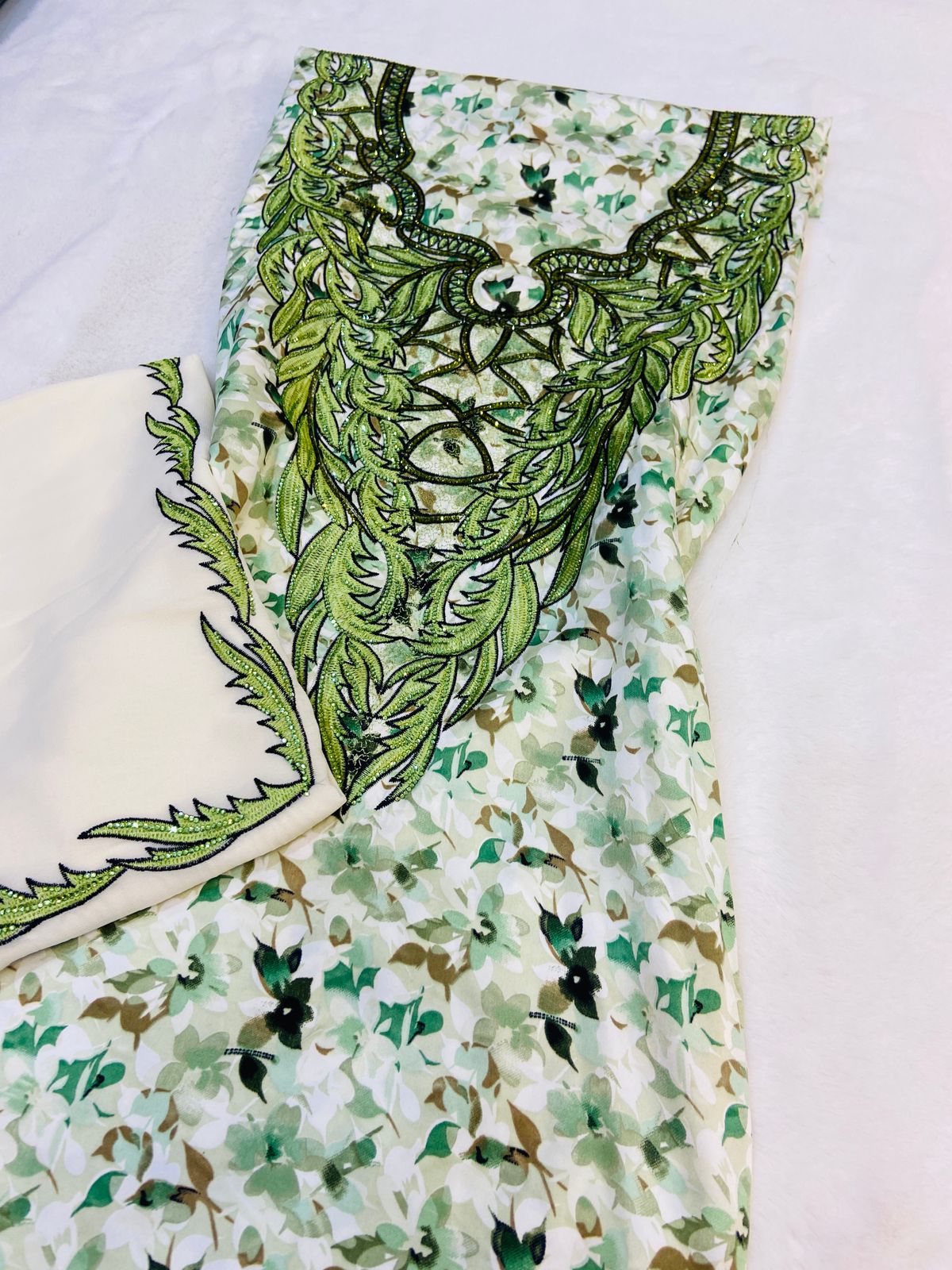 Indonesian silk - MO 104