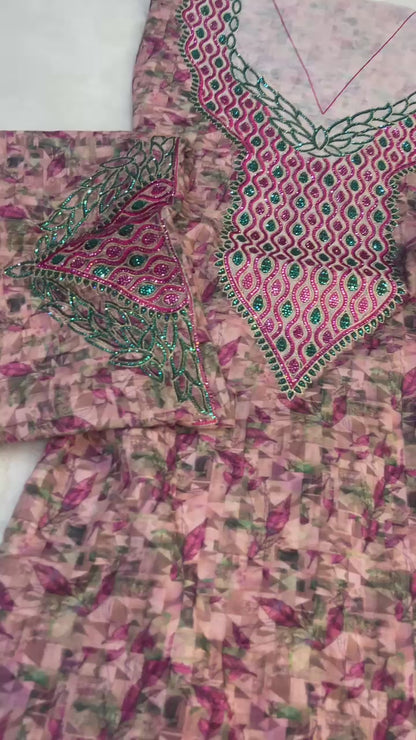 New digital cotton with a modern and elegant design, featuring six-pointed sequins that add a unique touch to the
