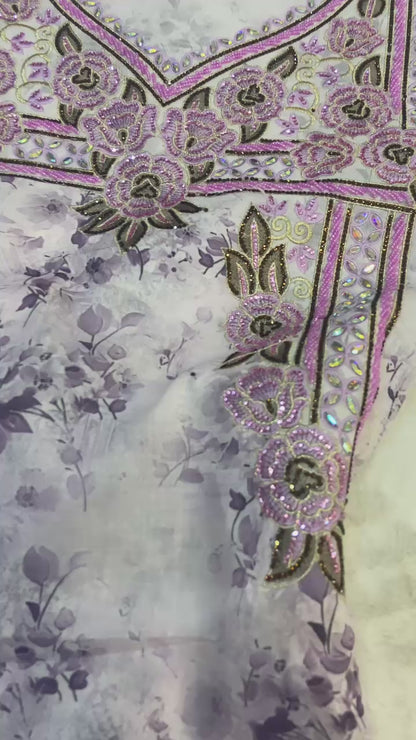 New digital cotton embellished with a six-pointed star design and elegant beads, combining elegance and high quality